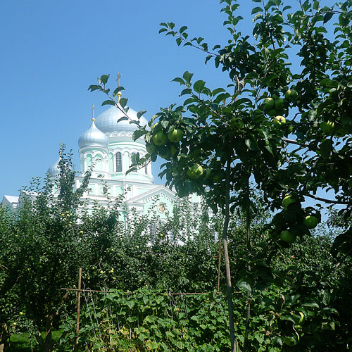 Церковь в Дивеево